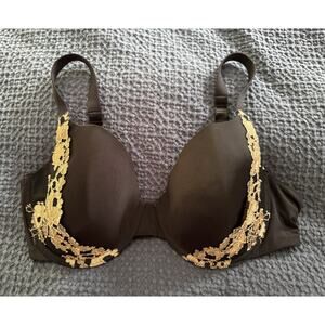 Wacol Opulence Contour Bra 40C Black with Tan Lace EUC
